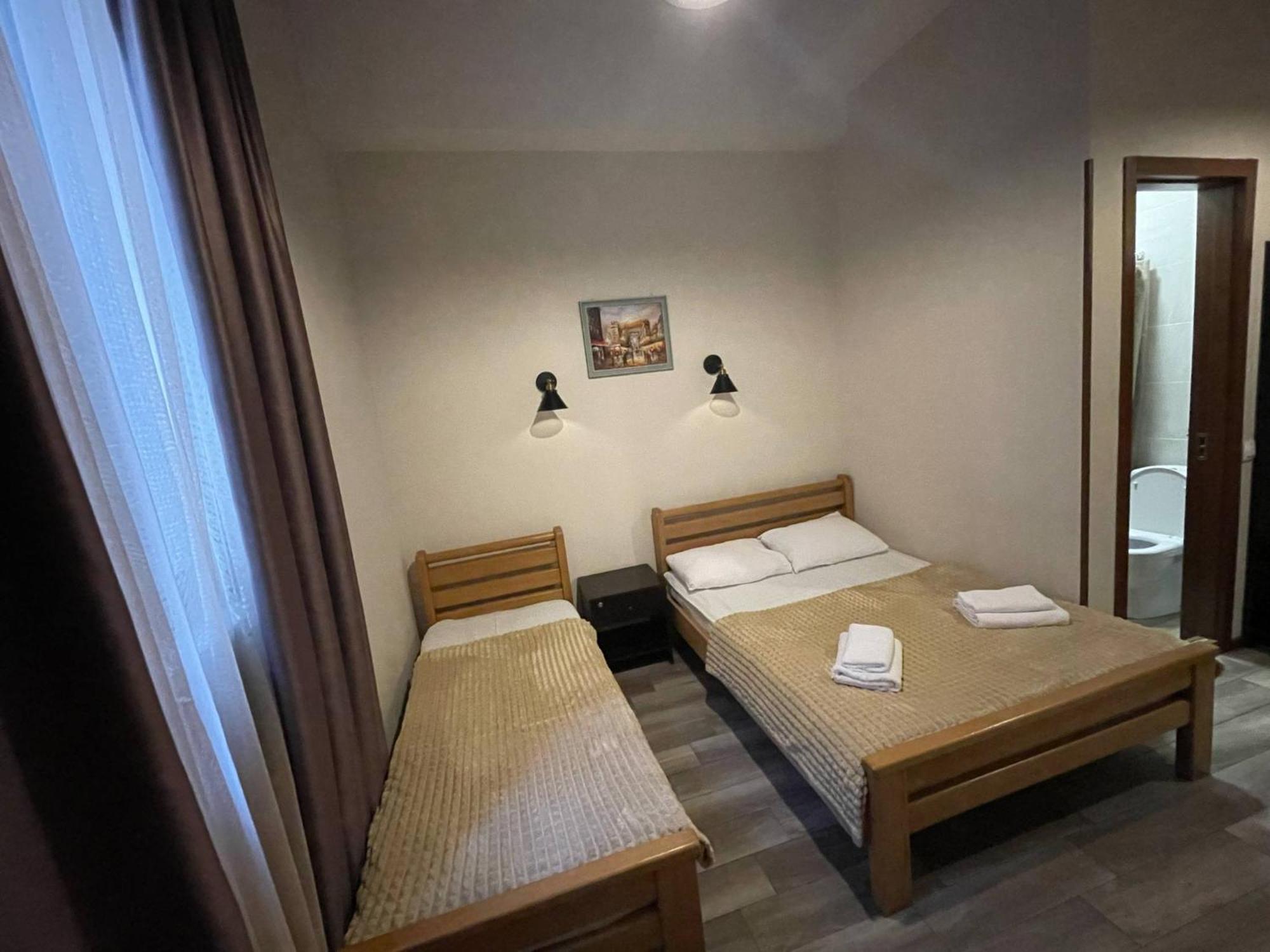 טביליסי Guest House Lion מראה חיצוני תמונה