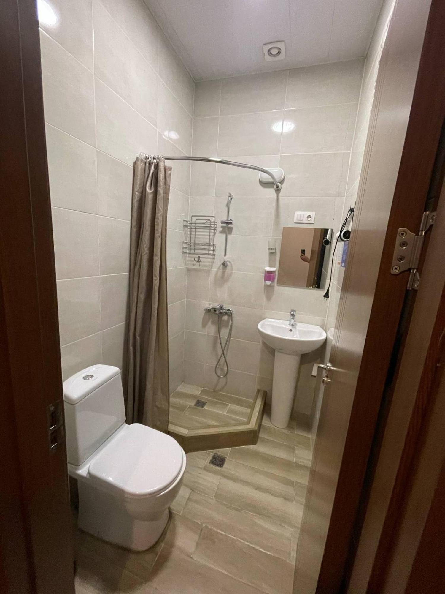 טביליסי Guest House Lion מראה חיצוני תמונה