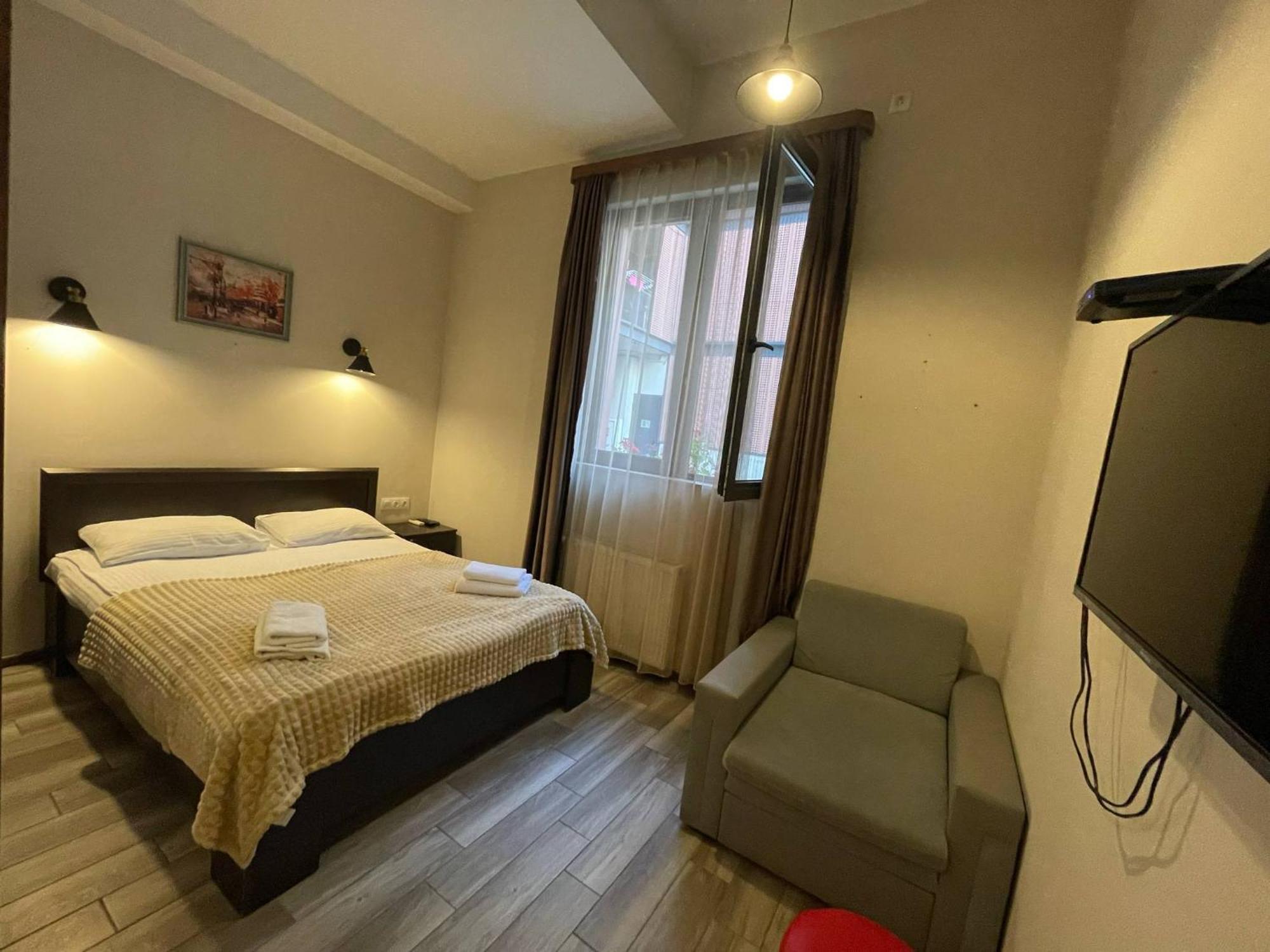 טביליסי Guest House Lion מראה חיצוני תמונה